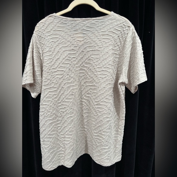 Alia Top - Picture 2 of 2